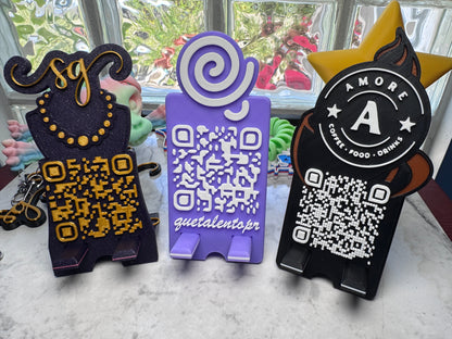 Soporte con Logo y QR Code
